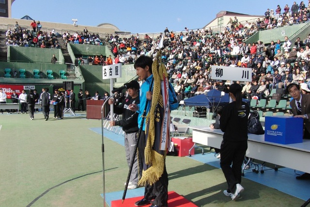 32_3_21_61.JPG - 組み合わせ抽選会の様子