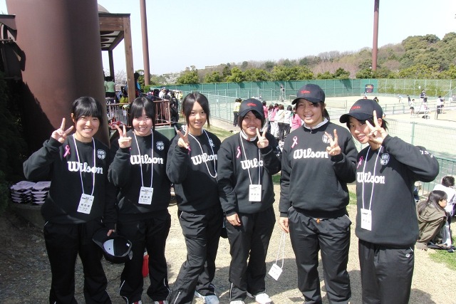 32_3_22_26.JPG - 熱戦の様子（1回戦）