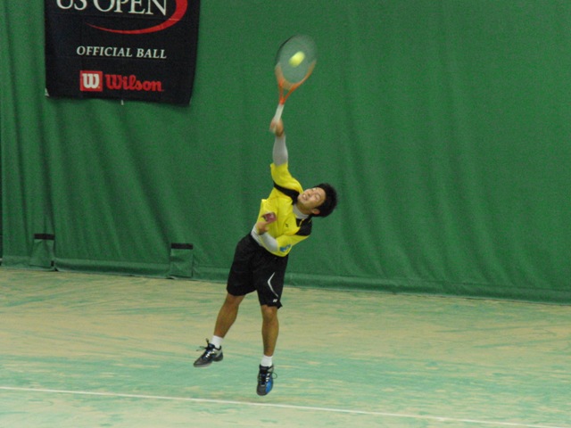 32_3_25_15.JPG - 熱戦の様子（準々決勝・準決勝）