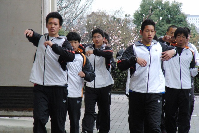 32_3_25_21.JPG - 試合前