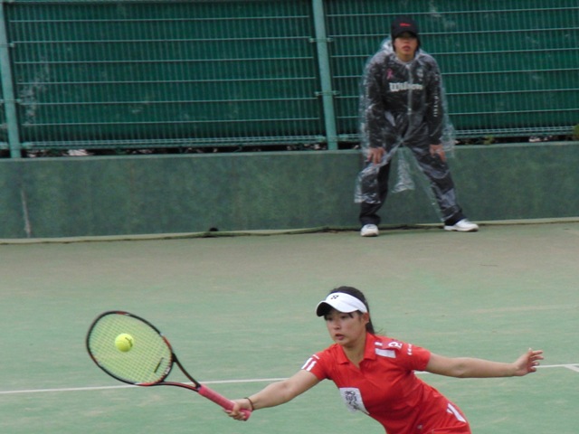 32_3_25_44.JPG - 熱戦の様子（準々決勝・準決勝）